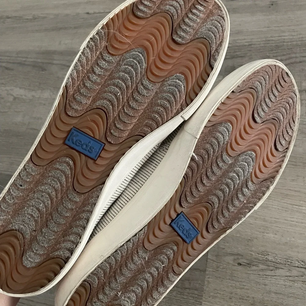 Women’s Keds Striped Slip-On Sneakers 9.5 - Picture 4 of 4